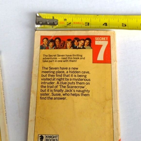 Two Vintage Secret 7 Softcover Books by Enid Blyton 1980/1981‎ - Picture 12 of 12